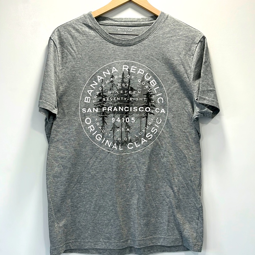 Banana Republic Men’s Tee